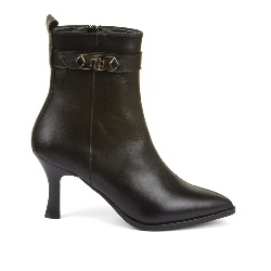 Ženska gležnjača Stefano